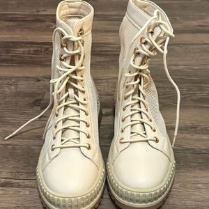 Stylish Lace-Up White Boots for Women